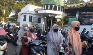 wisata-religi-pati-dibuka-untuk-warga-lokal