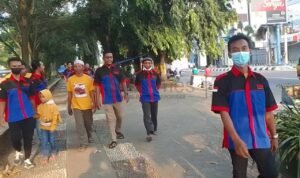 Komunitas Panther Pati Bagi Takjil