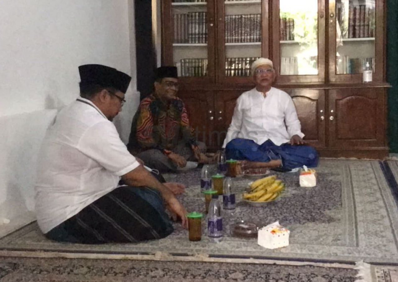 Prabowo Subianto dan Mahfud MD Berlebaran di Rembang