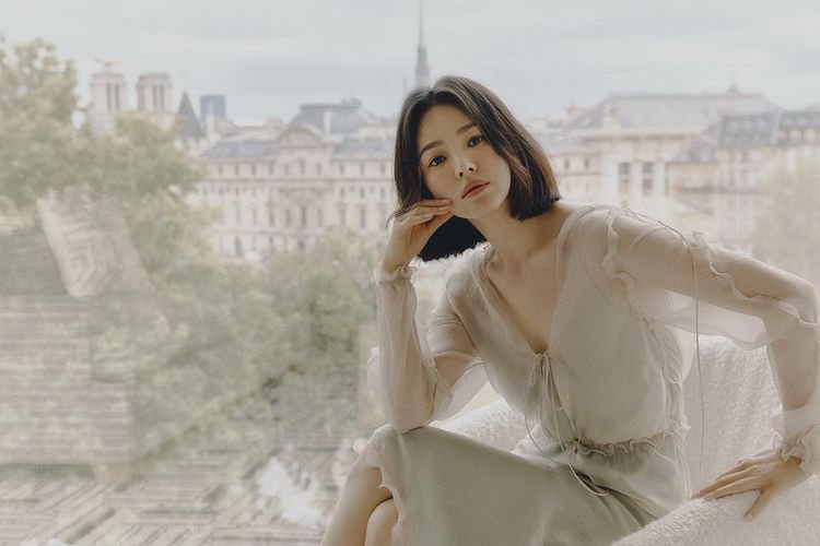 Foto: Song Hye-Kyo - Penghasilan Song Hye-Kyo Naik Usai Bintangi The Glory/ Instagram @kyo1122