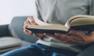 baca buku
