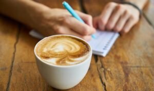 Foto: Ilustrasi - Cara Membuat Kopi Seenak Coffee Shop/ pixabay