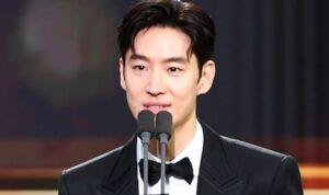 lee je-hoon