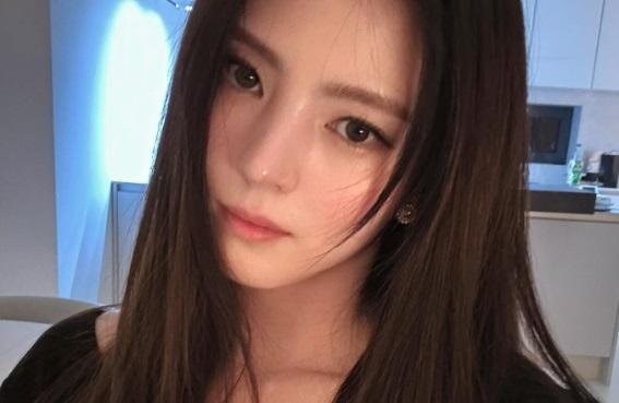han so-hee