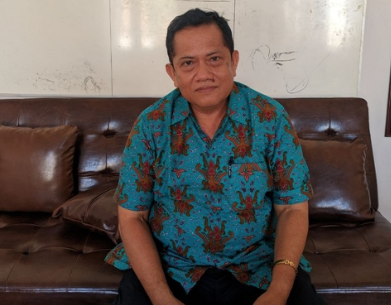 M Nur Sukarno