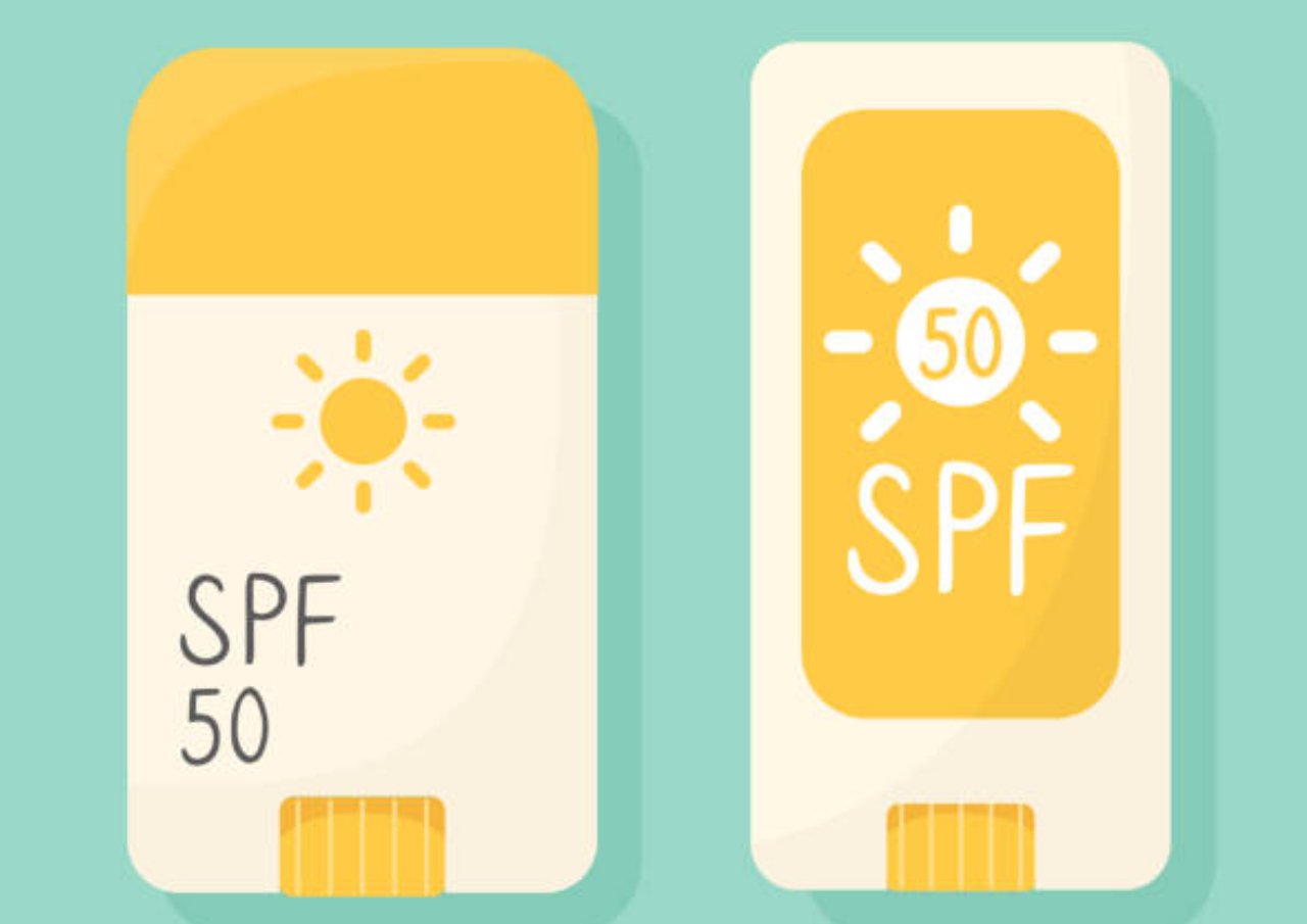 Mudah Dibawa Kemana-mana, Berikut Rekomendasi Stick Sunscreen Lokal Terbaik