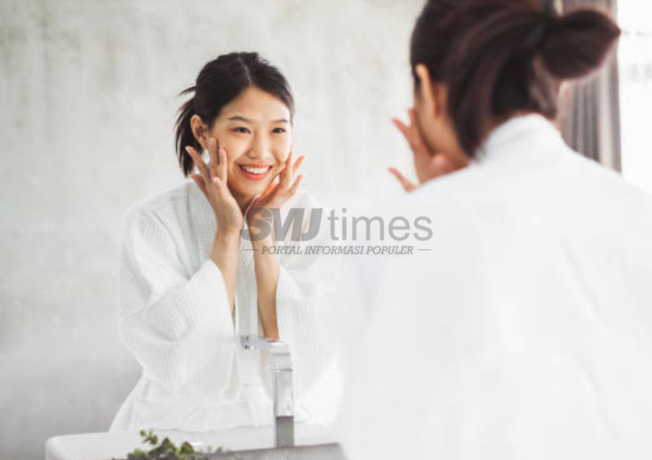 Foto: Skincare vs Makeup (sumber: istock)