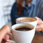 Foto: ilustrasi orang ngopi (sumber: istock)