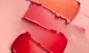 5 Rekomendasi Cream Blush untuk Tampilan Segar dan Merona