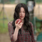 Foto: cuplikan adegan teaser drama Queen Mantis (sumber: Whats on Netflix)