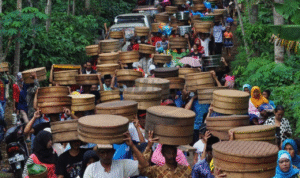 Tradisi Nyadran dan Nilai Kebersamaan di Dalamnya Tradisi Nyadran dan Nilai Kebersamaan di Dalamnya