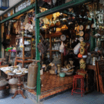 Rekomendasi Tempat Belanja Souvenir Khas Daerah di Indonesia