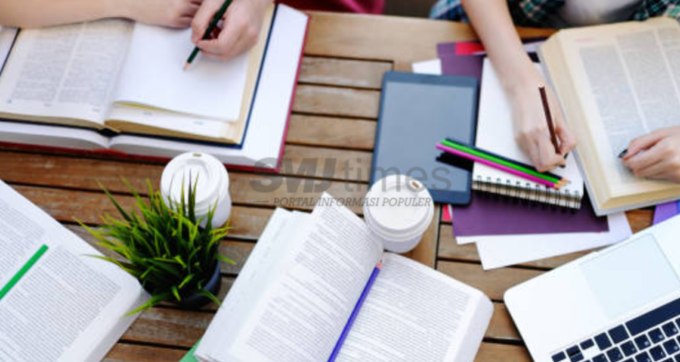 ilustrasi Tutorial Membuat Catatan Pelajaran Lebih Rapi bagi Anak Sekolah