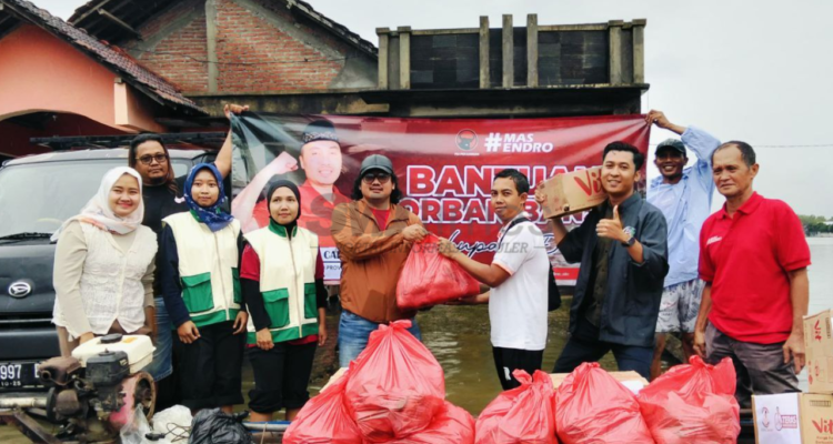 Wakil Ketua Komisi B DPRD Jawa Tengah Kirimkan Ratusan Nasi Bungkus ke Korban Banjir Pati
