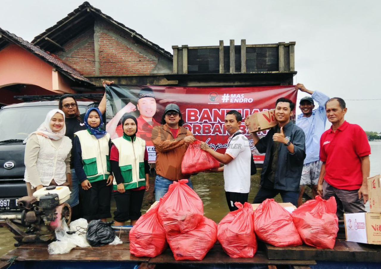 Wakil Ketua Komisi B DPRD Jawa Tengah Kirimkan Ratusan Nasi Bungkus ke Korban Banjir Pati