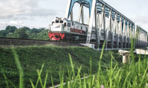 KAI Dirut KAI Sebut Pengelolaan Kereta Api Jauh Lebih Kompleks dari Transportasi Lainnya