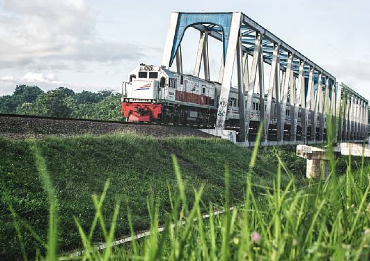 Dirut KAI Sebut Pengelolaan Kereta Api Jauh Lebih Kompleks dari Transportasi Lainnya