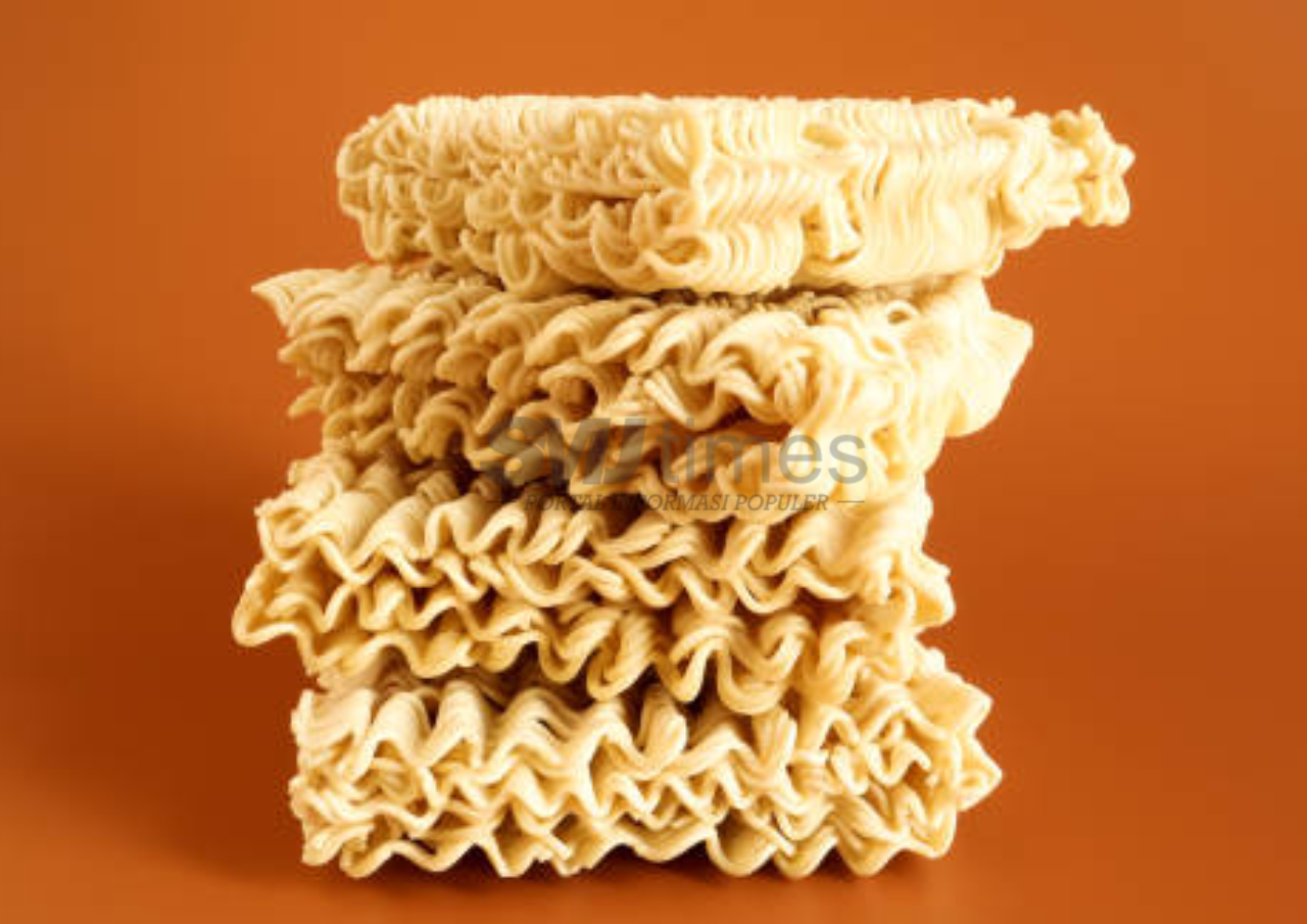 Dokter Ortopedi Sebut 3 Tanda Merah yang Sering Ditemukan di Mie Instan