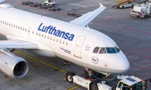 Maskapai Lufthansa Asal Jerman Batalkan 20.000 Penerbangan Akibat Lonjakan Harga Avtur