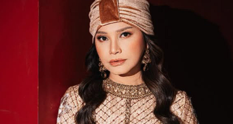 Disebut Gagal Operasi Plastik, Penyanyi Rossa Layangkan Somasi ke Penyebar Fitnah