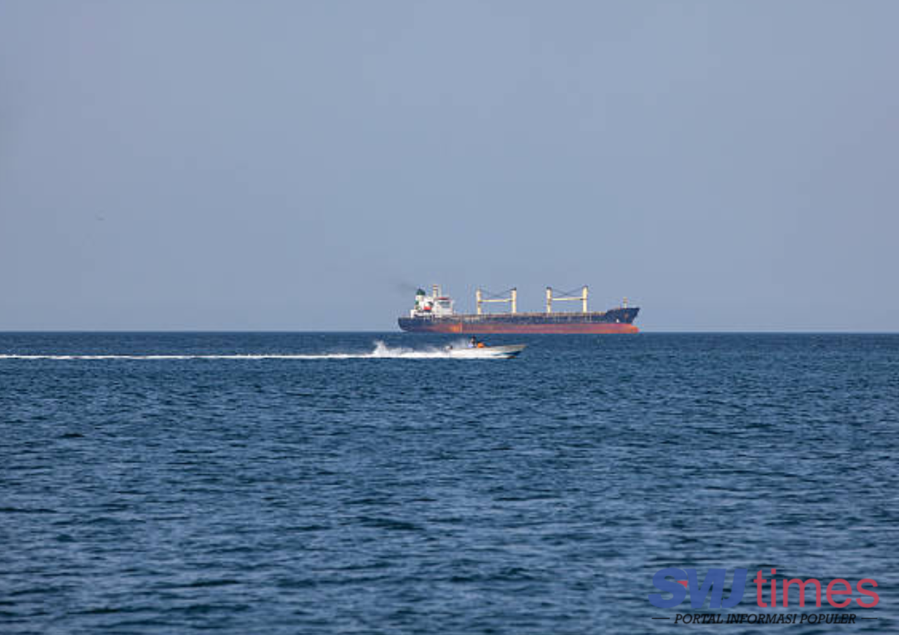 Iran Sebut Akan Tetapkan Kewajiban Pembayaran Pungutan bagi Kapal yang Melintasi Selat Hormuz