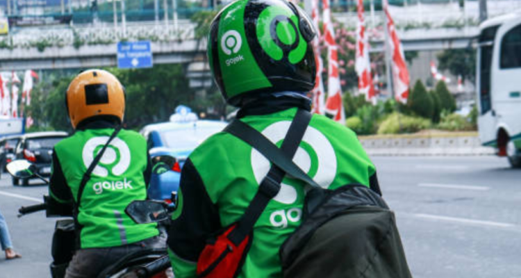 Geopolitik Timur Tengah Pengaruhi Harga Minyak, Tarif Gojek di Singapura Naik hingga 90 Sen