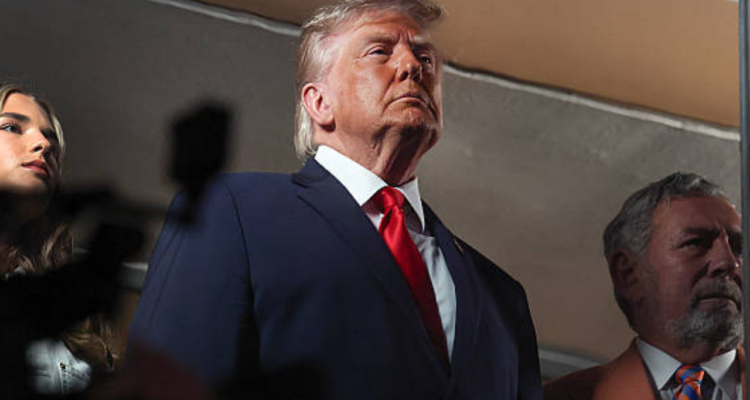 Donlad Trump Umumkan Pembatalan Serangan ke Iran, Sebut Kemungkinan Ada Kesepakatan