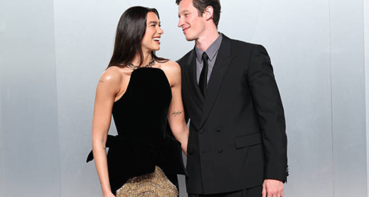 Penyanyi Dua Lipa dan Aktor Callum Turner Resmi Menikah