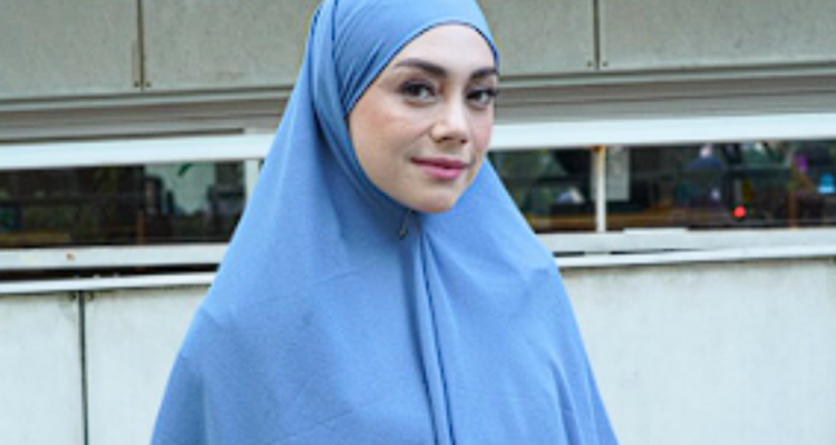 Celine Evangelista Adik Celine Evangelista Bantah Isu Sang Kakak Jadi Simpanan Pejabat Negara