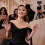 Diva Pop Dunia Ariana Grande Akan Hiatus Setelah Tour Eternal Sunshine