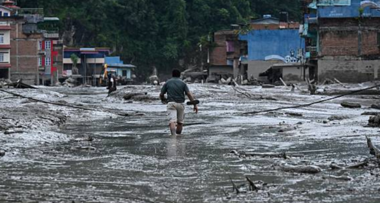 Bencana Banjir Bandang Landa Nepal, 22 Tewas dan 384 Wisatawan Dinyatakan Hilang