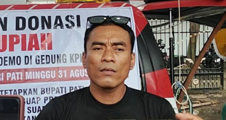 Nama Botok Pati Viral Usai Aksi AMPB di Depan Gedung DPR RI, Siapa Dia?